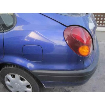 toyota corolla (e11) del año 1998