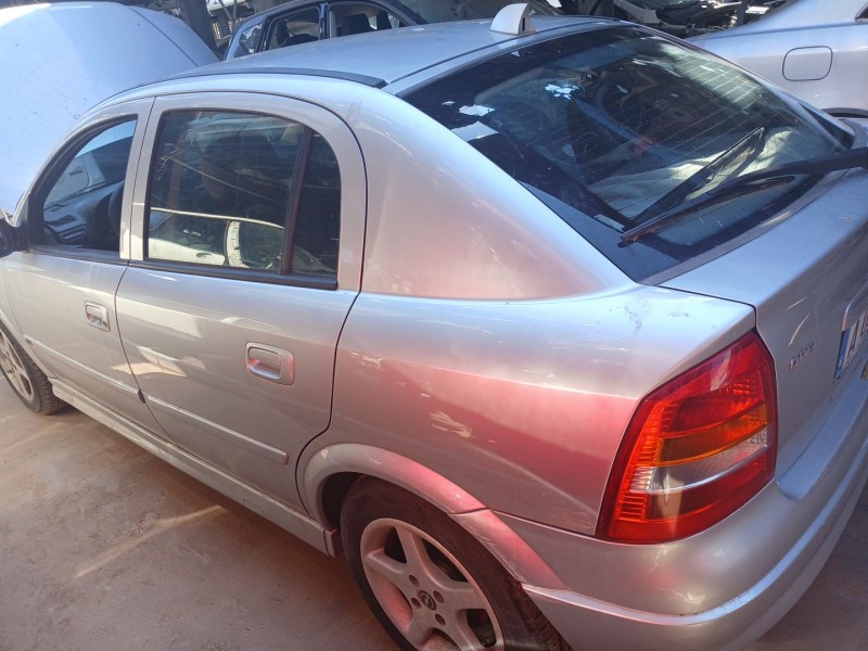 OPEL ASTRA G SEDÁN (T98)