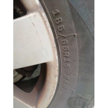 nissan almera (n16/e) del año 2001