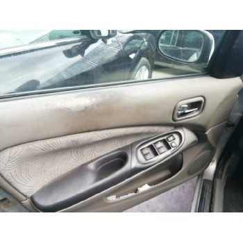 nissan almera (n16/e) del año 2001