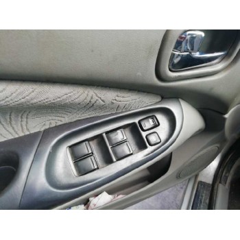 nissan almera (n16/e) del año 2001