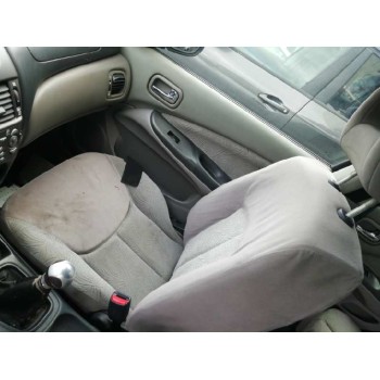 nissan almera (n16/e) del año 2001