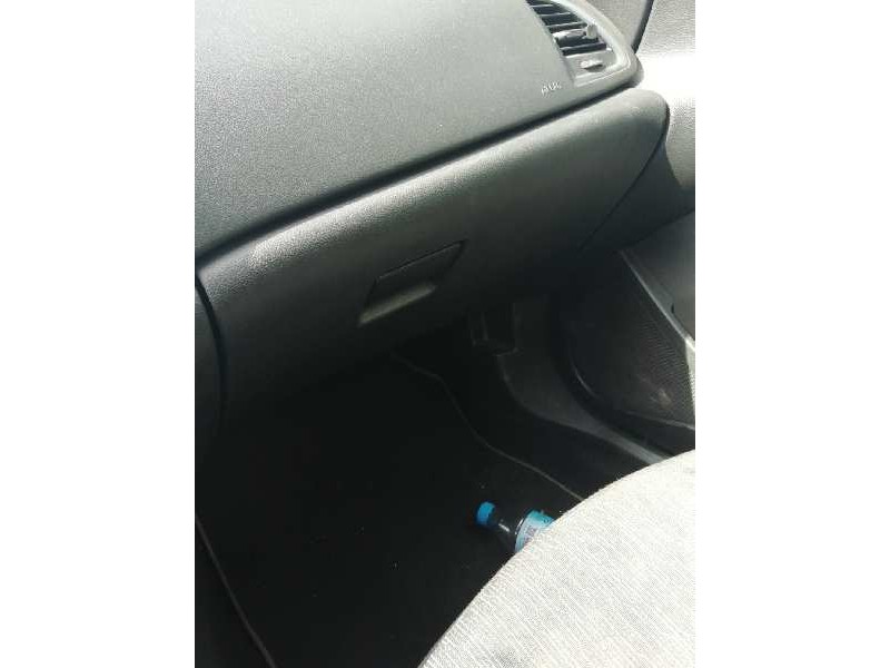 Recambio de guantera para opel astra j sports tourer selective referencia OEM IAM   