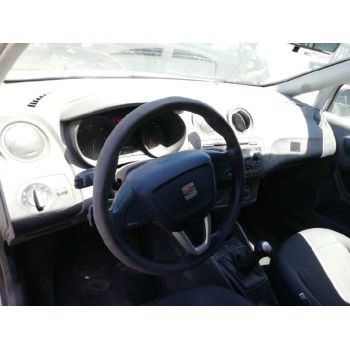 seat ibiza (6j5) del año 2011