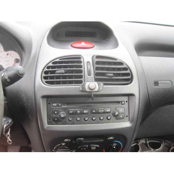 peugeot 206 berlina del año 2005