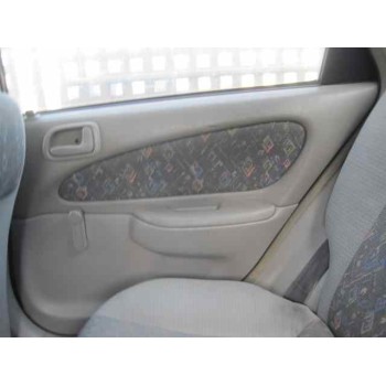 toyota corolla (e11) del año 1998