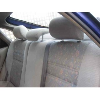 toyota corolla (e11) del año 1998