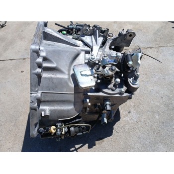 Recambio de caja cambios para mazda 3 sedán (bm_, bn_) 2.2 d referencia OEM IAM 15J08  