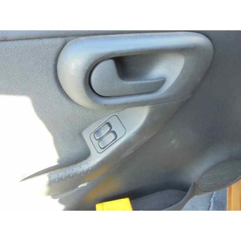 opel corsa c del año 2003