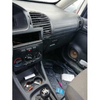 opel zafira a del año 2001