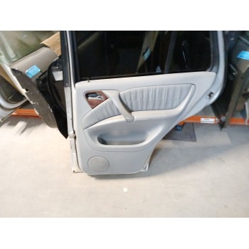 Recambio de puerta trasera derecha para mercedes-benz clase m (w163) ml 270 cdi (163.113) referencia OEM IAM A1637301605  