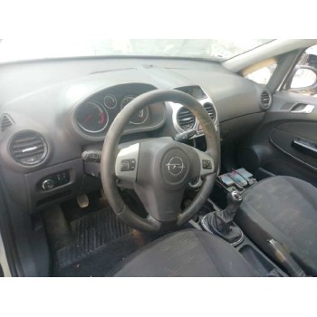 opel corsa d del año 2011