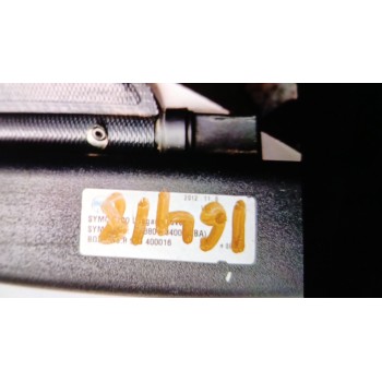 Recambio de bandeja trasera para ssangyong korando limited 4x2 referencia OEM IAM 7688034000lba 798803400 