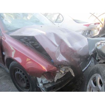 volvo v40 familiar del año 2002