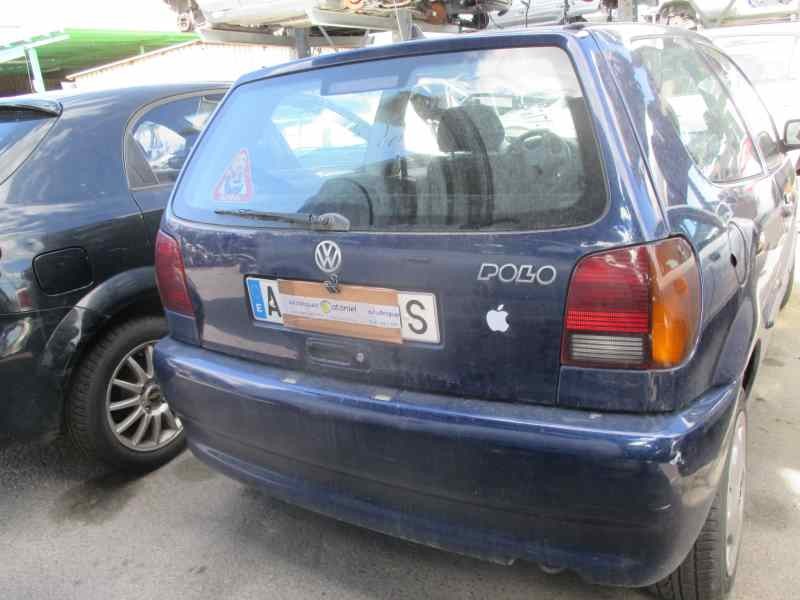 VOLKSWAGEN POLO BERLINA (6N1)