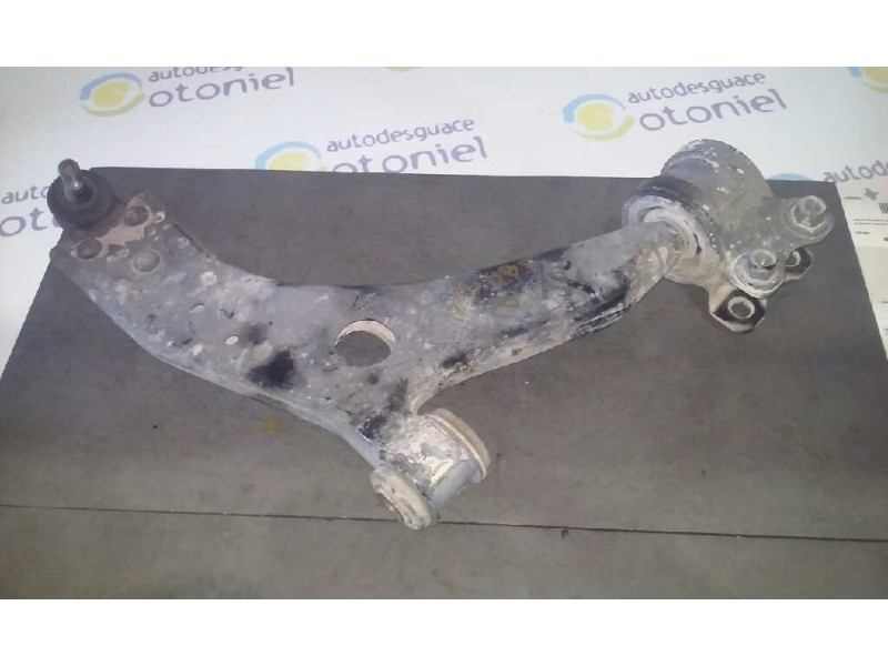 Recambio de brazo suspension inferior delantero derecho para ford focus c-max (cap) ambiente (d) referencia OEM IAM   