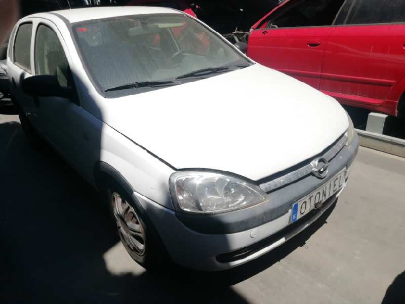 opel corsa c del año 2003