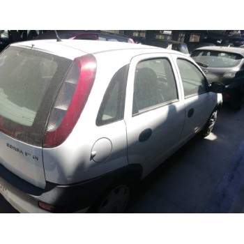 opel corsa c del año 2003
