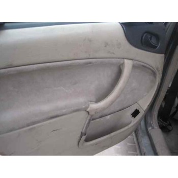 saab 9-3 berlina del año 1998