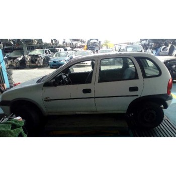 opel corsa b del año 1996