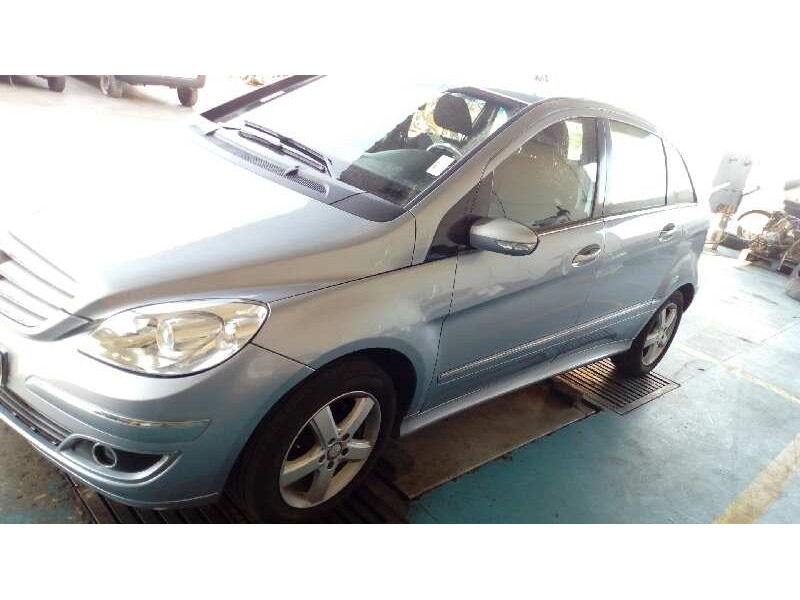 MERCEDES-BENZ CLASE B (W245)