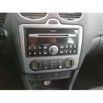 ford focus berlina (cap) del año 2006