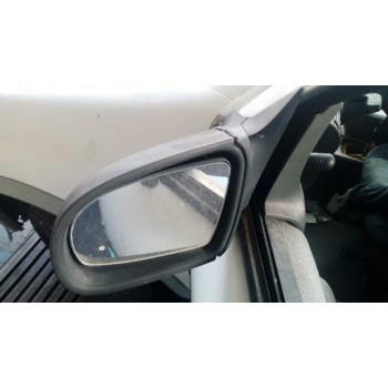 opel corsa b del año 1996