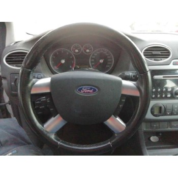 ford focus berlina (cap) del año 2006