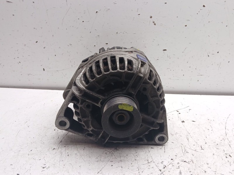 Recambio de alternador para opel vectra c (z02) 2.2 dti 16v (f69) referencia OEM IAM 93174497 93175812 ca1577ir1