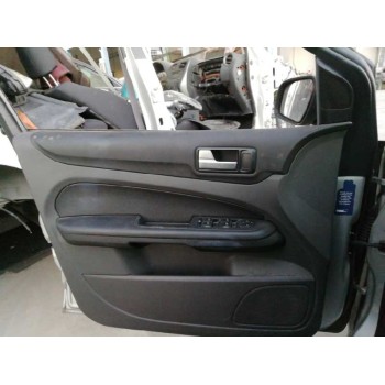 ford focus berlina (cap) del año 2006