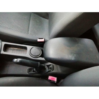 ford focus berlina (cap) del año 2006