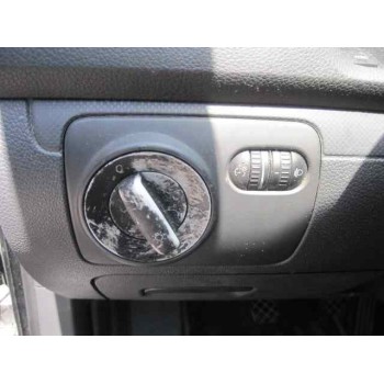 volkswagen golf v berlina (1k1) del año 2007