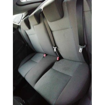 ford focus berlina (cap) del año 2006