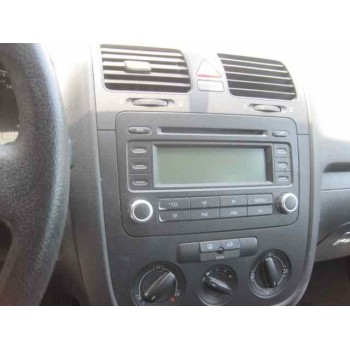 volkswagen golf v berlina (1k1) del año 2007