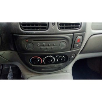 renault scenic (ja..) del año 2003