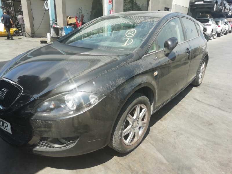 SEAT LEON (1P1)