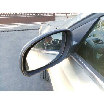 opel vectra c berlina del año 2002