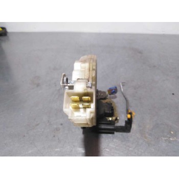 Recambio de cerradura puerta delantera izquierda para nissan almera tino (v10m) mar referencia OEM IAM 8055361066 4 PIN 