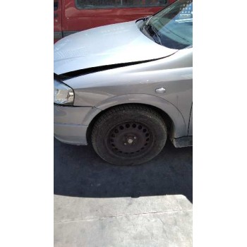 opel astra g berlina del año 2001