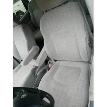 hyundai trajet (fo) del año 2004