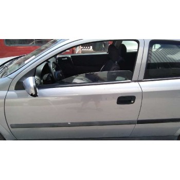 opel astra g berlina del año 2001