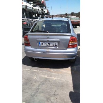opel astra g berlina del año 2001