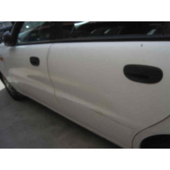 daewoo lanos del año 2000