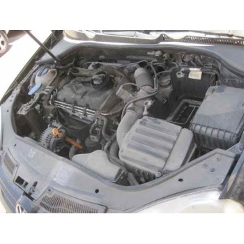 volkswagen golf v berlina (1k1) del año 2007