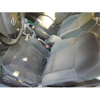 opel vectra c berlina del año 2002