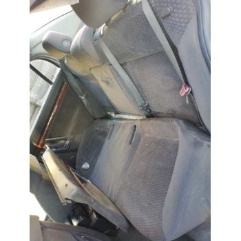 opel vectra c berlina del año 2002