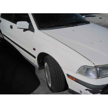 volvo s40 berlina del año 1997