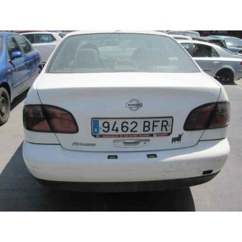 nissan primera berlina (p11) del año 2001