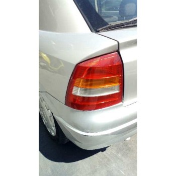 opel astra g berlina del año 2001