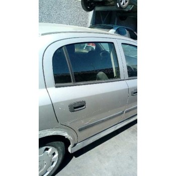 opel astra g berlina del año 2001